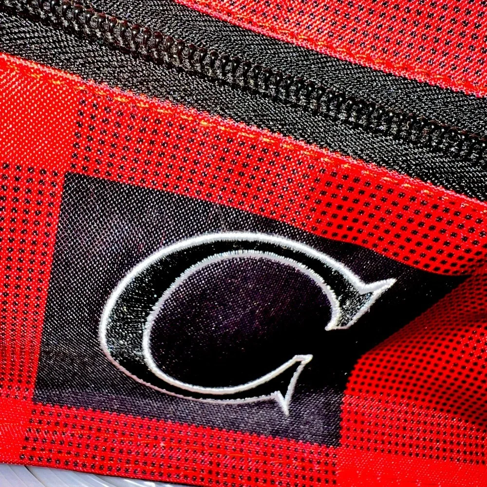initial C lunch tote‎ red & black checkered